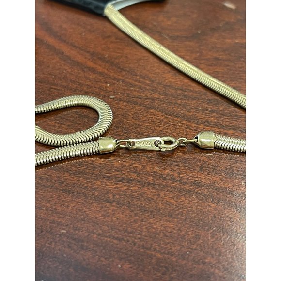 Rare 1980s AVON Crescent Necklace - 16 inch Avon chain - Gold and Black Necklace - Picture 8 of 9